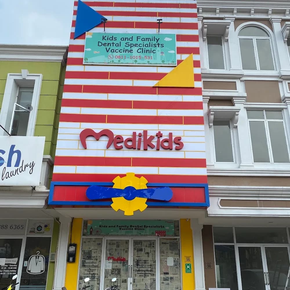 Medikids BSD | Klinik Gigi Spesialis, Vaksin Anak & Keluarga