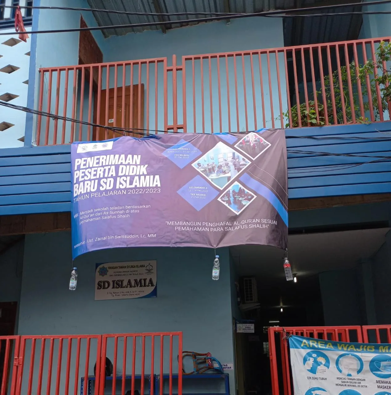 SD ISLAMIA — Kemendikdasmen