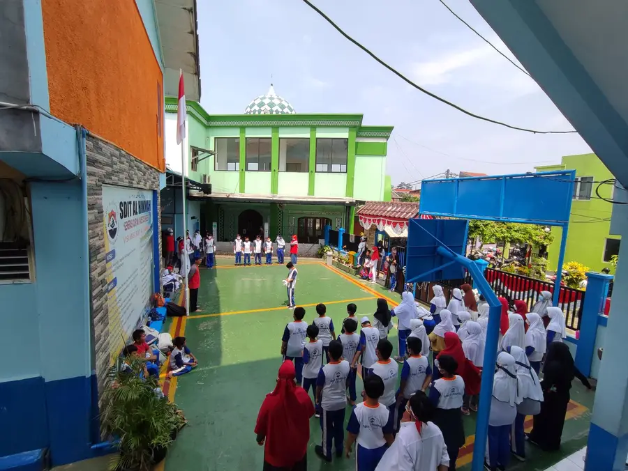 SD ISLAM TERPADU AL HIKMAH