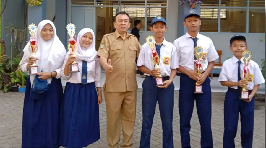 SMP PGRI 1 KARANG TENGAH