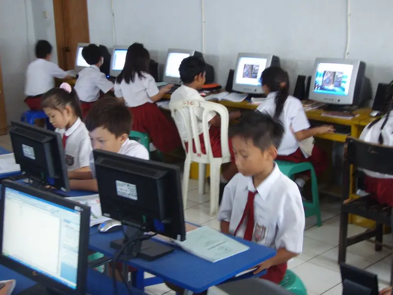Mawar Saron Taman Cibodas