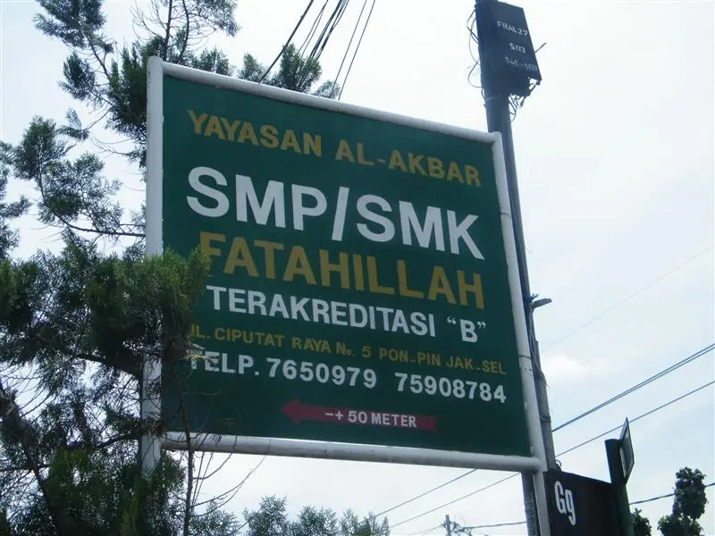 SMP FATAHILLAH